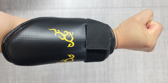 armguards2-2.jpg